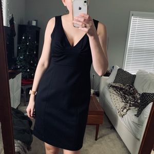 NWT elie tahari 〰️ nola little black dress